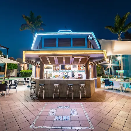 Club Vista Serena 3* מספאלומס